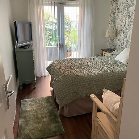 Lichfield City Home Extérieur photo