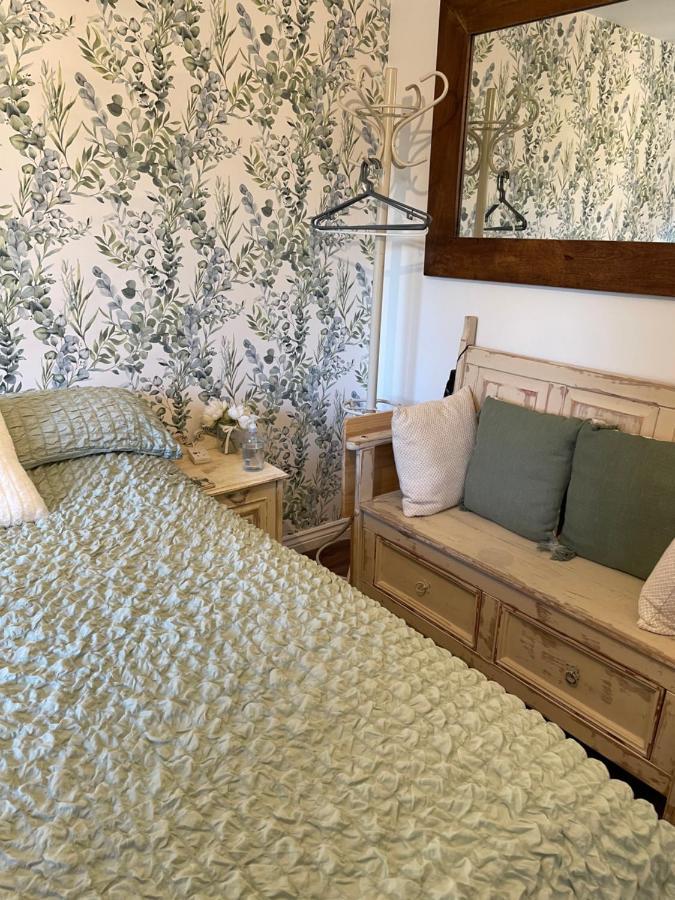 Lichfield City Home Extérieur photo